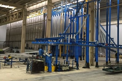 Automatisches Pulversprühen und MalzeugFließband