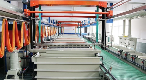 Verzinkte Aluminiumoxidation Goldplattierte Silberelektroplattierungsproduktionslinie